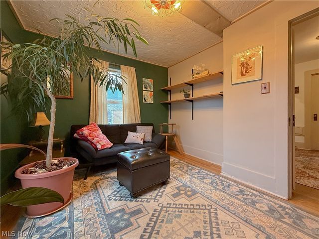 63 Center Street, Seville, OH 44273