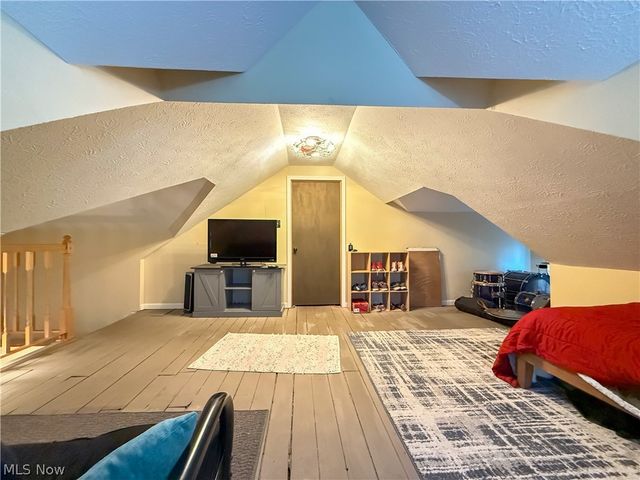 63 Center Street, Seville, OH 44273