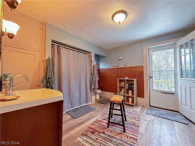 63 Center Street, Seville, OH 44273