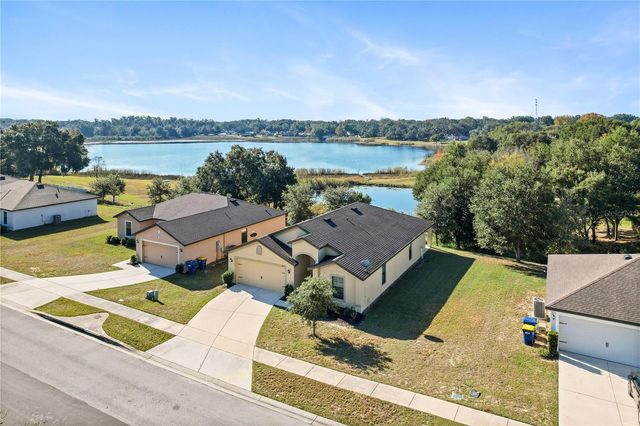 1621 ORNE STREET, Mascotte, FL 34753