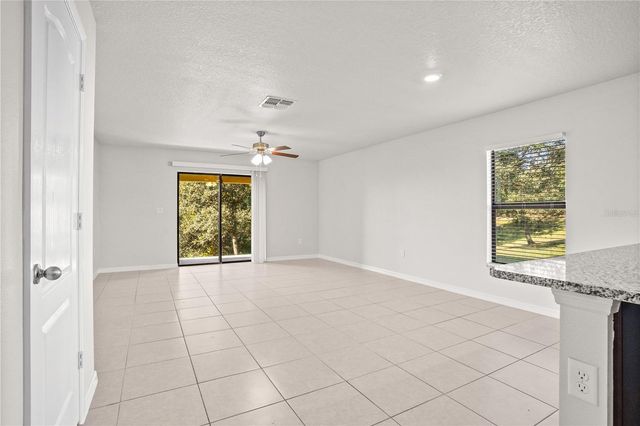 1621 ORNE STREET, Mascotte, FL 34753