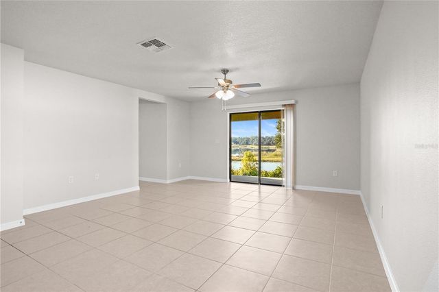 1621 ORNE STREET, Mascotte, FL 34753