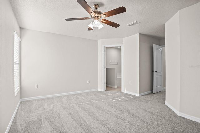 1621 ORNE STREET, Mascotte, FL 34753