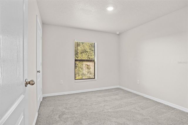 1621 ORNE STREET, Mascotte, FL 34753