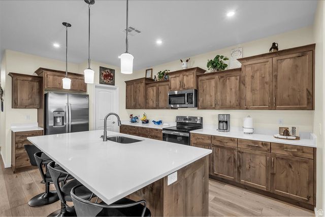 4648 W 3080 S, Hurricane, UT 84737