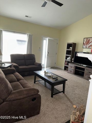 2132 Remington Court A, Greenville, NC 27834