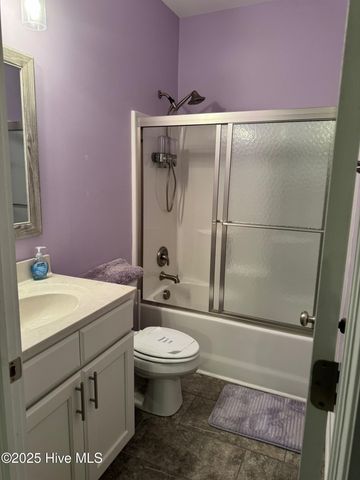 2132 Remington Court A, Greenville, NC 27834