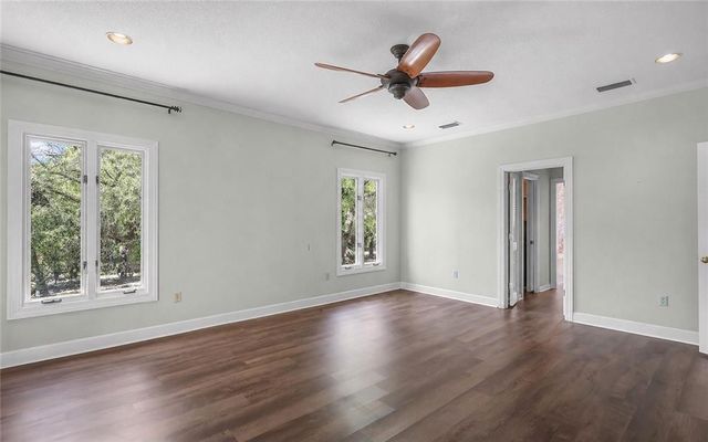 1036 Kittles Island Drive SE, Darien, GA 31305