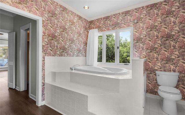 1036 Kittles Island Drive SE, Darien, GA 31305