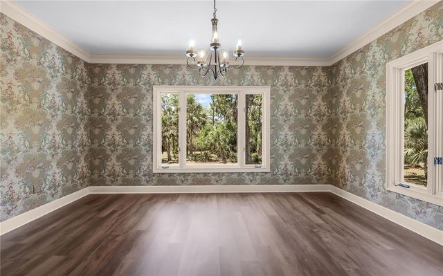 1036 Kittles Island Drive SE, Darien, GA 31305