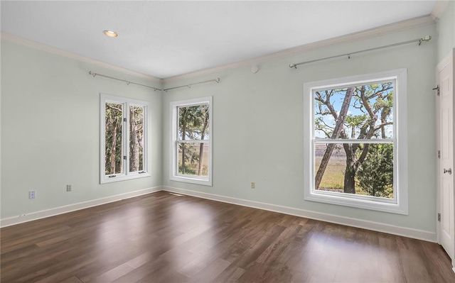 1036 Kittles Island Drive SE, Darien, GA 31305
