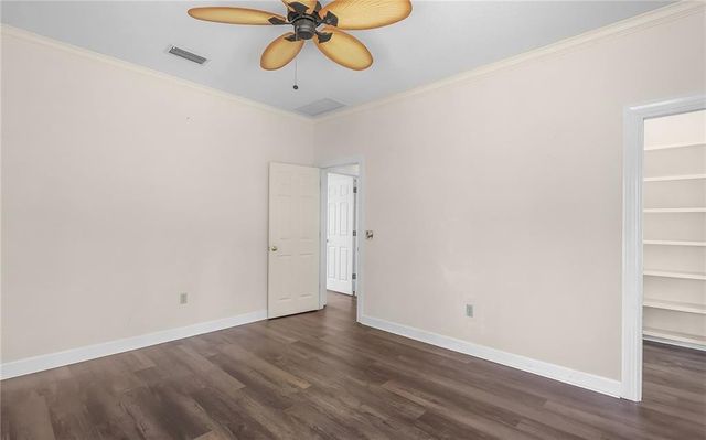 1036 Kittles Island Drive SE, Darien, GA 31305