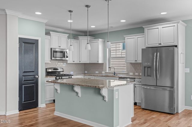 621 Ancient Oaks Drive, Holly Springs, NC 27540