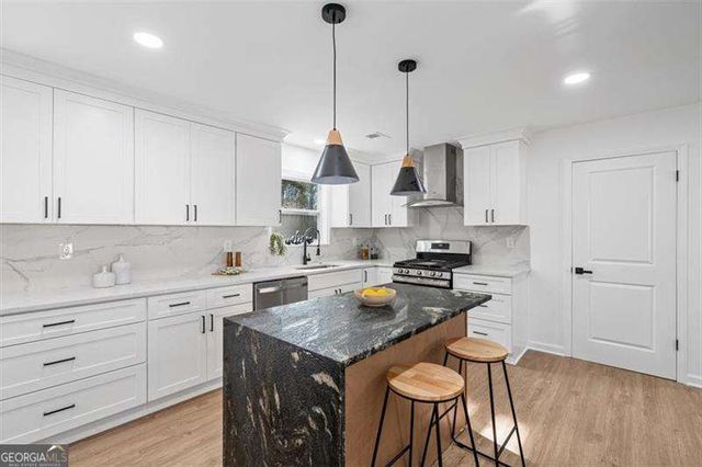 97 Cathie Drive, Dallas, GA 30132