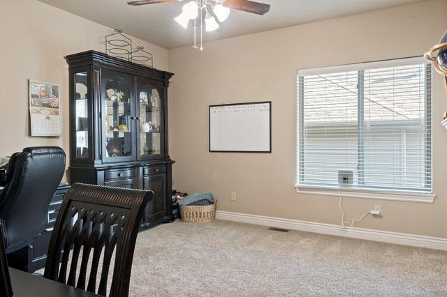 1205 N Bay Meadow Court, Nixa, MO 65714