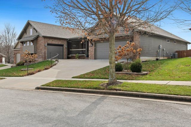 1205 N Bay Meadow Court, Nixa, MO 65714