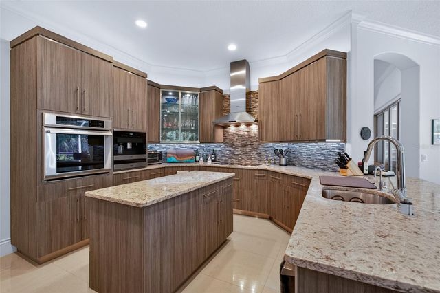 5 AVENUE MONET, Palm Coast, FL 32137