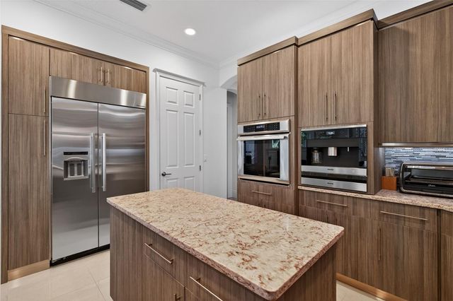 5 AVENUE MONET, Palm Coast, FL 32137