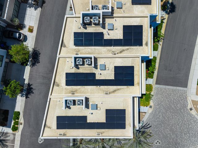 890 Cameron Center Drive, Palm Springs, CA 92264