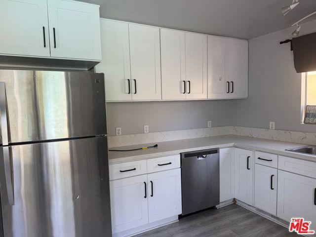 6556 Forbes Avenue, Van Nuys (los Angeles), CA 91406