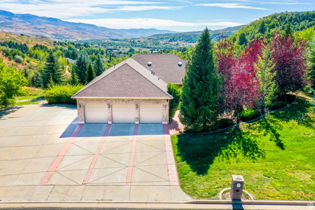 6001 WASATCH DR, Mountain Green, UT 84050 — exterior