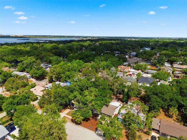 8051 26TH AVENUE N, St Petersburg, FL 33710