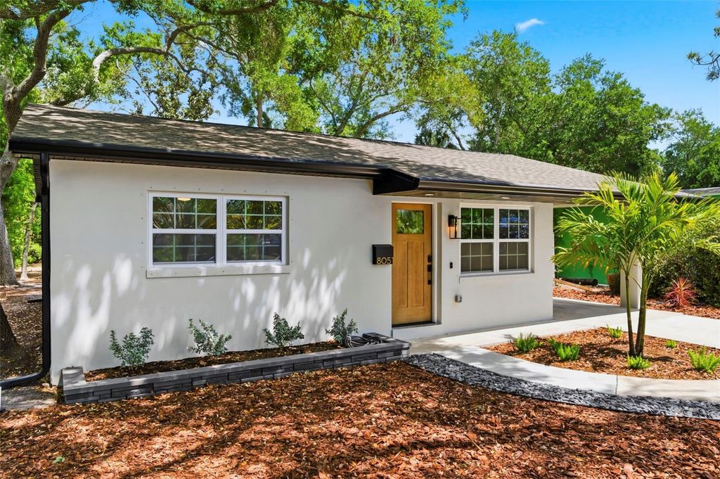 8051 26TH AVENUE N, St Petersburg, FL 33710