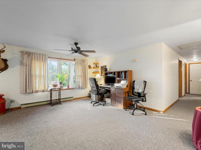 10260 TROUT RUN RD, Wardensville, WV 26851