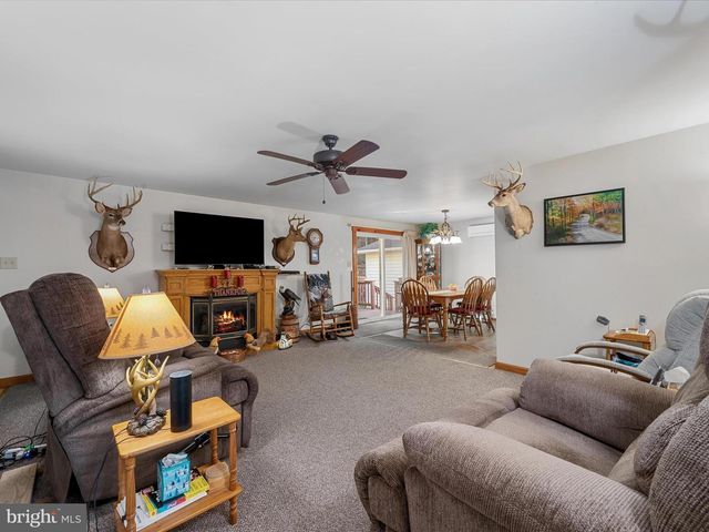 10260 TROUT RUN RD, Wardensville, WV 26851