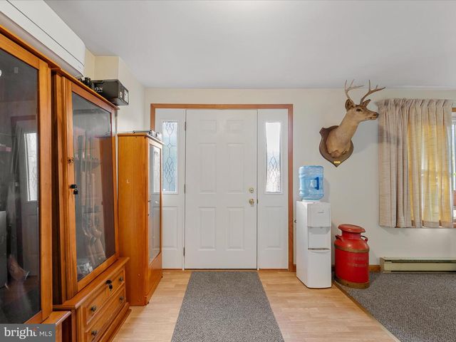 10260 TROUT RUN RD, Wardensville, WV 26851