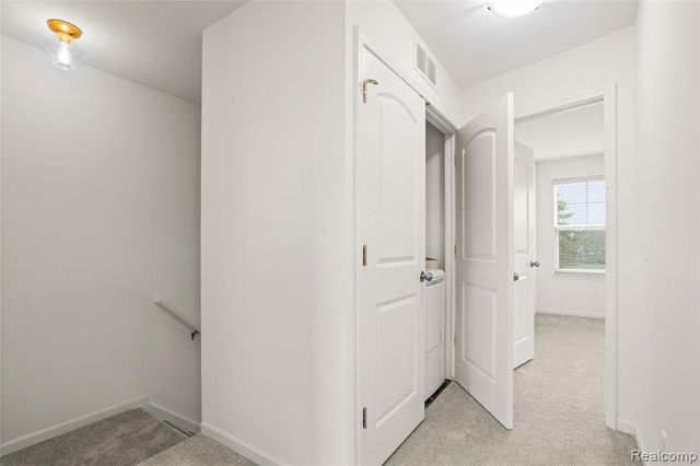 478 N Wixom Road, Wixom, MI 48393