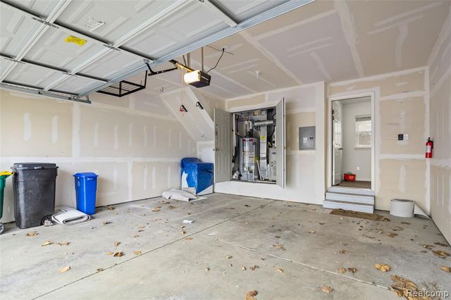 478 N Wixom Road, Wixom, MI 48393