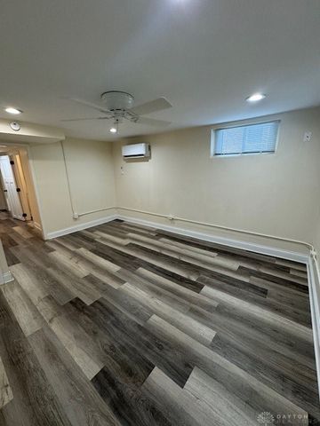 4121 S Dixie Drive, Moraine, OH 45439