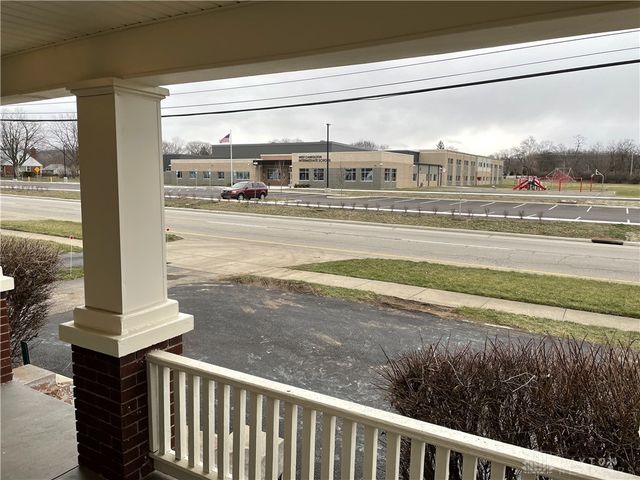 4121 S Dixie Drive, Moraine, OH 45439