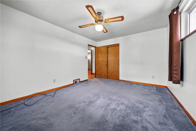 109 Clearview Dr, Peters Twp, PA 15317