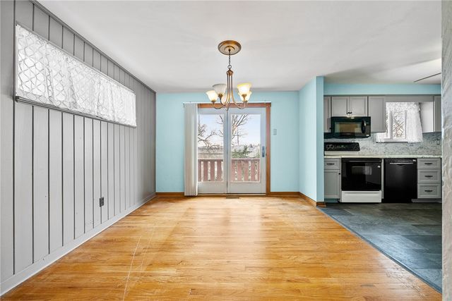 109 Clearview Dr, Peters Twp, PA 15317