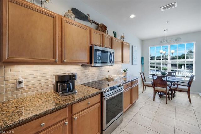 11751 Pasetto LN 201, Fort Myers, FL 33908