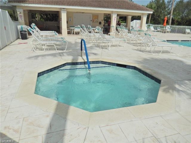 11751 Pasetto LN 201, Fort Myers, FL 33908