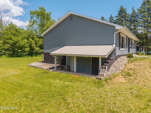 10 Ten Broeck Street, Stillwater, NY 12170