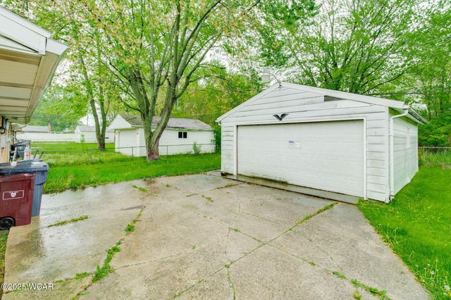 1153 Bahama Drive, Lima, OH 45801