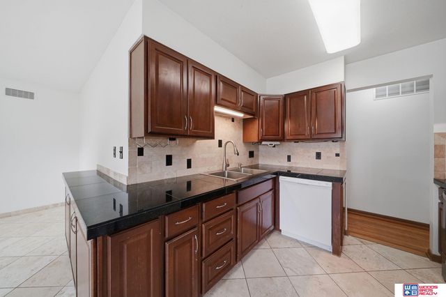 4311 S 46th Street, Lincoln, NE 68516