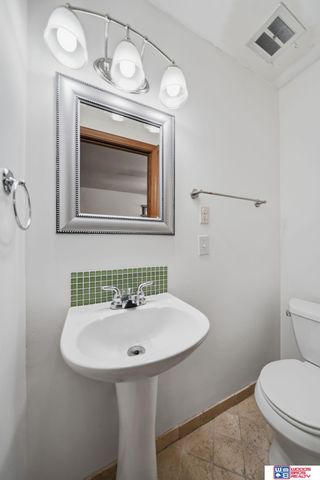 4311 S 46th Street, Lincoln, NE 68516
