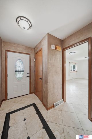 4311 S 46th Street, Lincoln, NE 68516