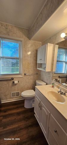 924 Ariebill Street Sw, City Of Wyoming, MI 49509
