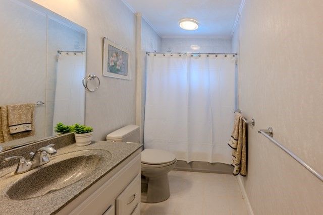 29 Stoneybrook Cir., Andover, MA 01810