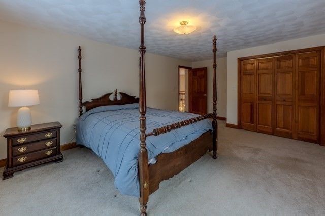 29 Stoneybrook Cir., Andover, MA 01810