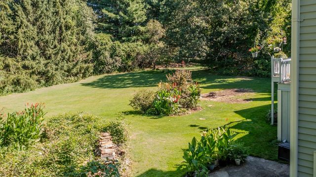 29 Stoneybrook Cir., Andover, MA 01810