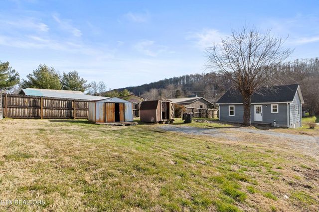411 Forestal Drive, Knoxville, TN 37918