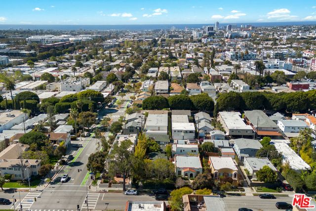 1453 Centinela Avenue, Santa Monica, CA 90404