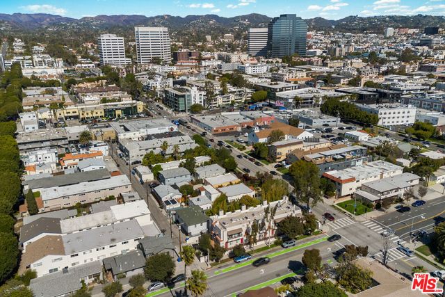 1453 Centinela Avenue, Santa Monica, CA 90404